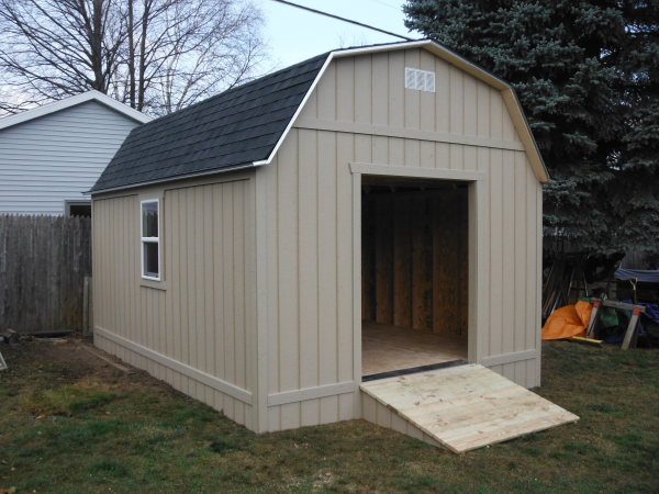 Barn Roof Sheds Wisconsin | Storage Shed Builders Milwaukee | Mainus 